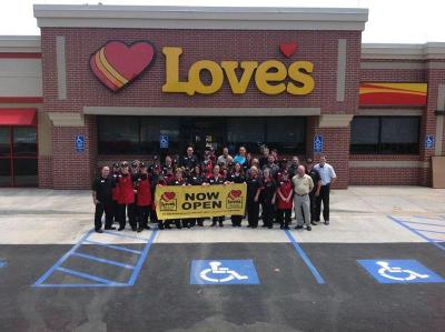 Love's Travel Stops team in Poplar, Mississippi