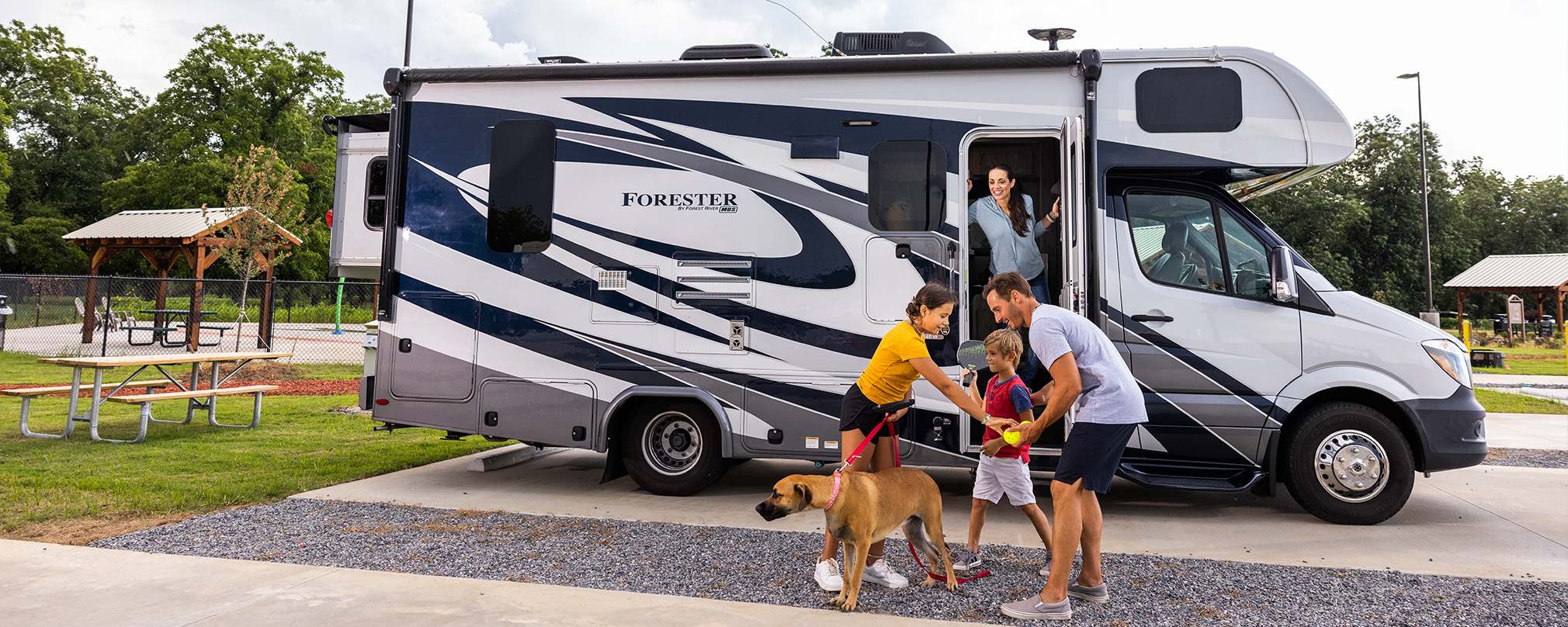 love's travel stops with rv hookups